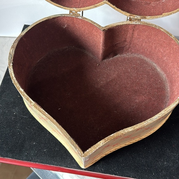 vintage Sewing box, haberdashery. Boudoir box. Vintage floral roses, cardboard. - Picture 3 of 11